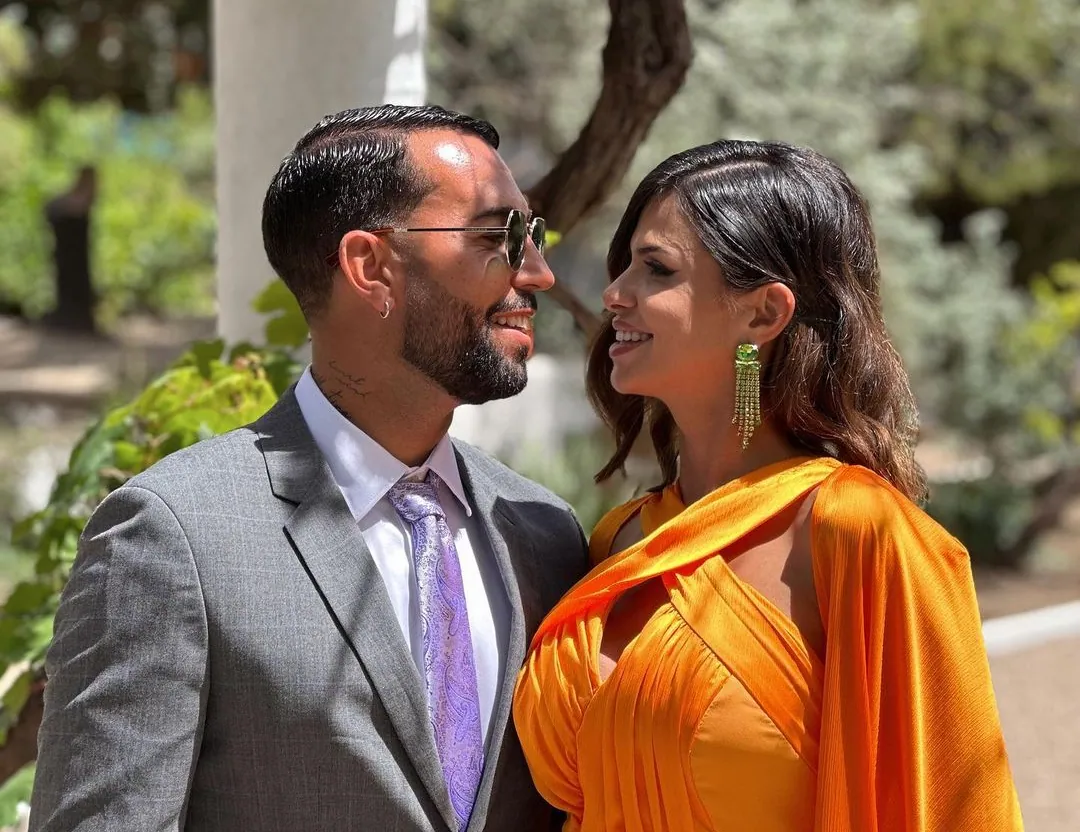 Omar Sánchez y Marina Ruiz presumieron de amor en una boda (Instagram)