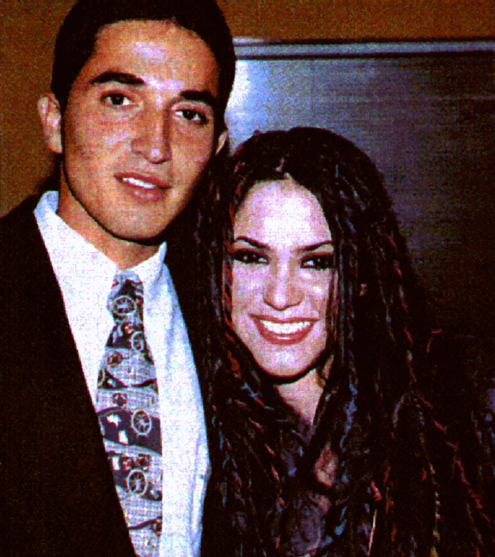 Shakira con su primer novio, Óscar Pardo, en una imagen de archivo.