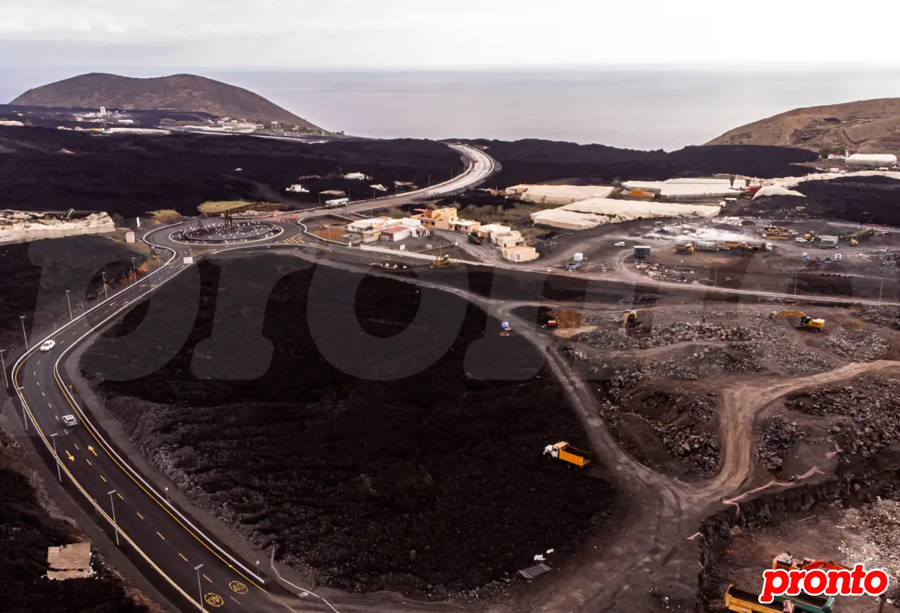 Carreteras que se están construyendo a partir de las coladas de lava en la zona de La Laguna.