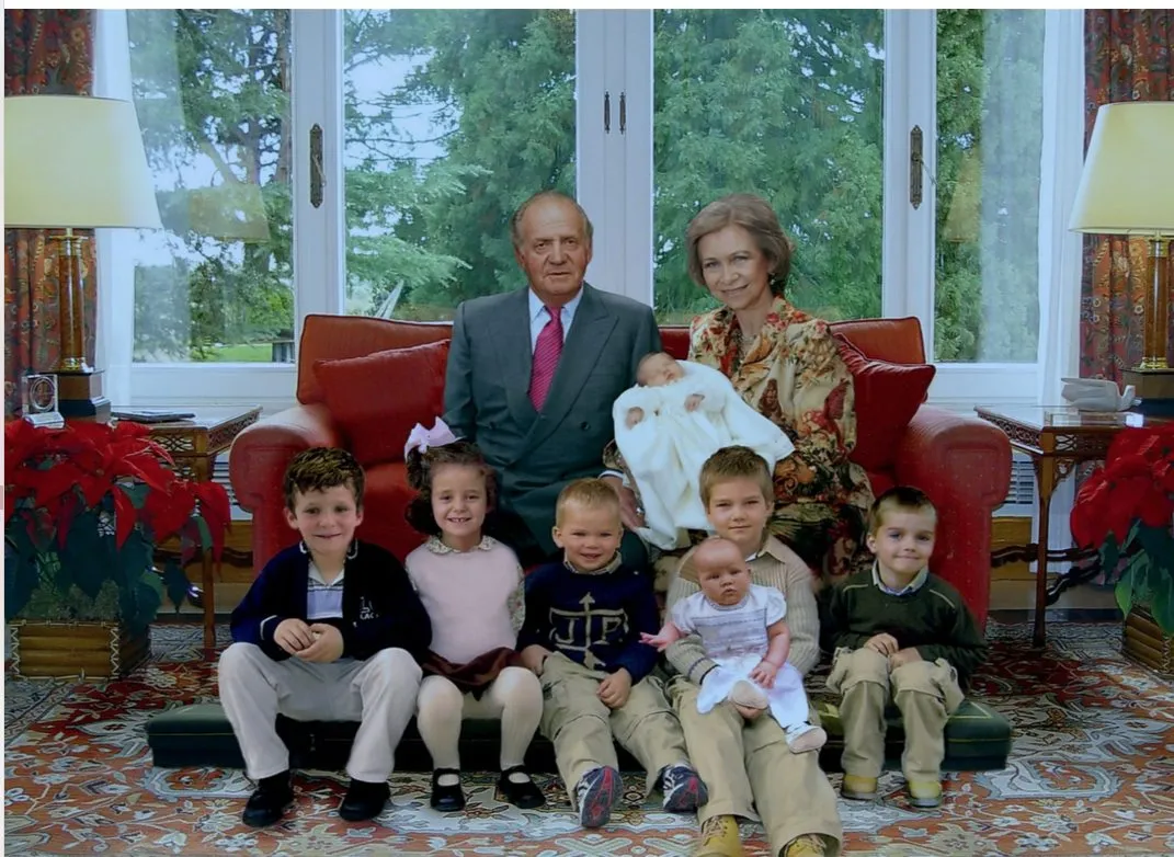 Juan Carlos y Sofía usaron Photoshop en una antigua felicitación navideña.