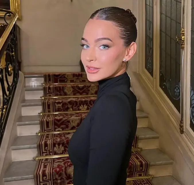 LAURA ESCANES FIESTA CUMPLE ROMA