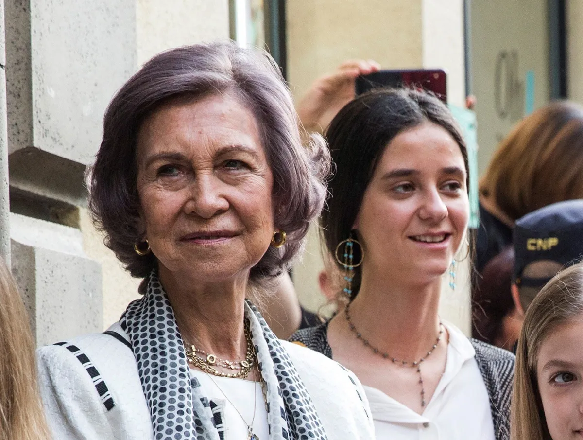 Victoria Federica con su abuela, la reina Sofía.