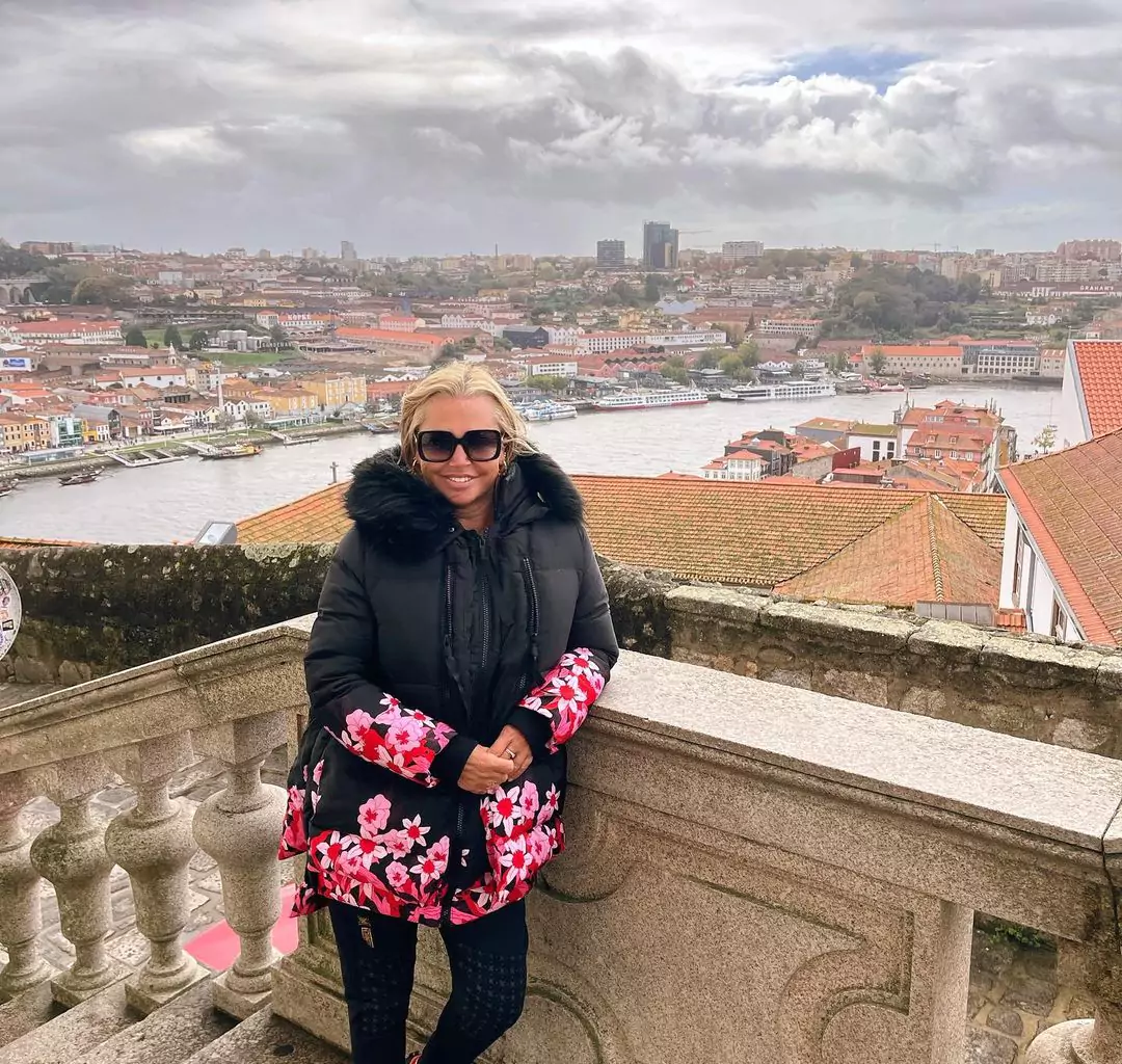 Belén Esteban y Miguel Marcos durante su escapada a Oporto (Instagram: @belenestebanmenendez)