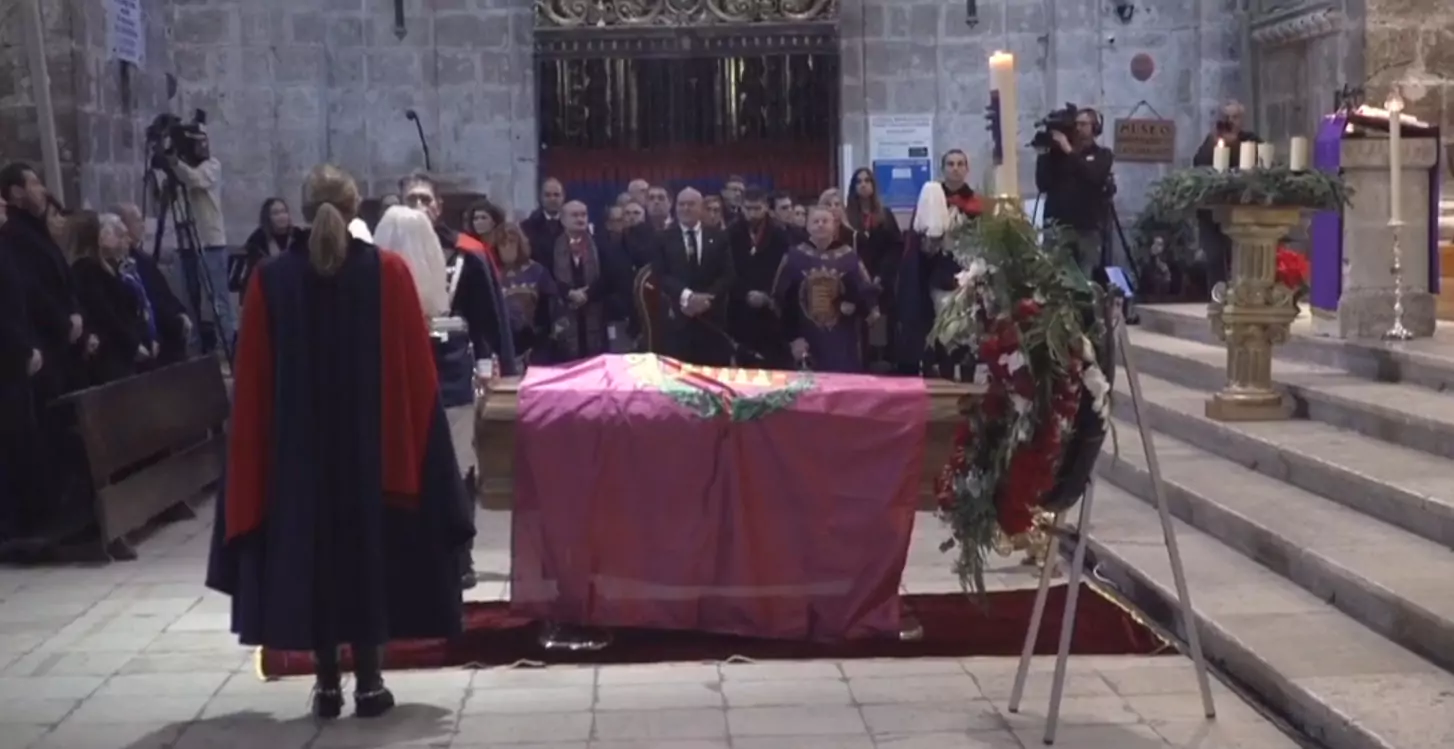 Imágenes del funeral de Concha Velasco en Valladolid (Socialité)