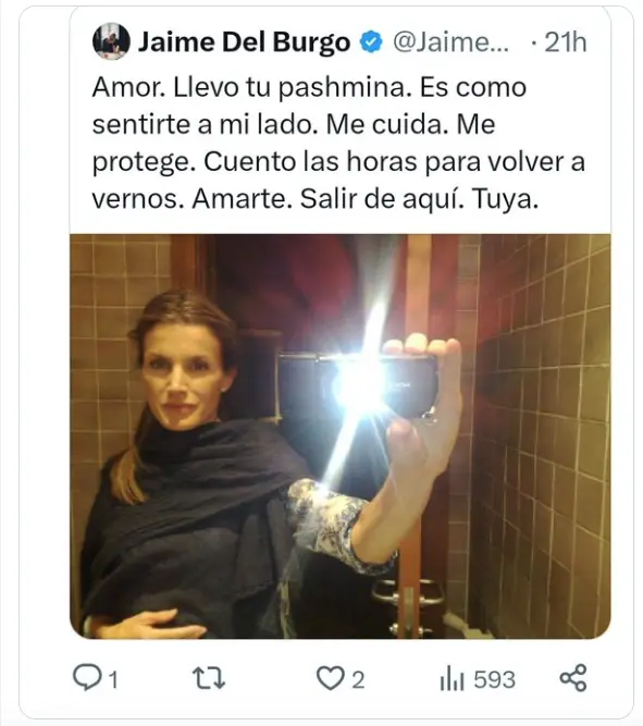 Jaime del Burgo publica en twitter una imagen íntima de la reina Letizia.