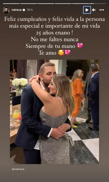 Rocío Flores comparte un story felicitando a su hermano.