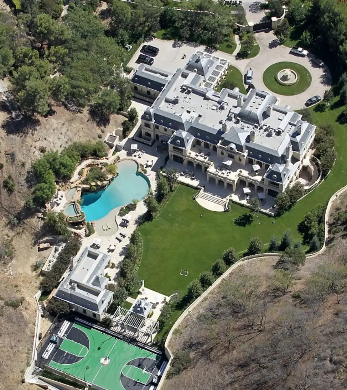 Mark Wahlberg Mansion Aerea