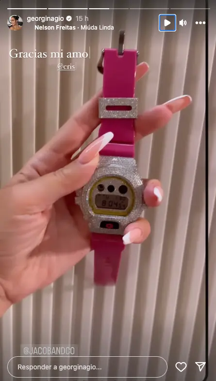 Georgina Rodríguez presume de un reloj de Jacob & Co que le ha regalado Cristiano por su cumpleaños