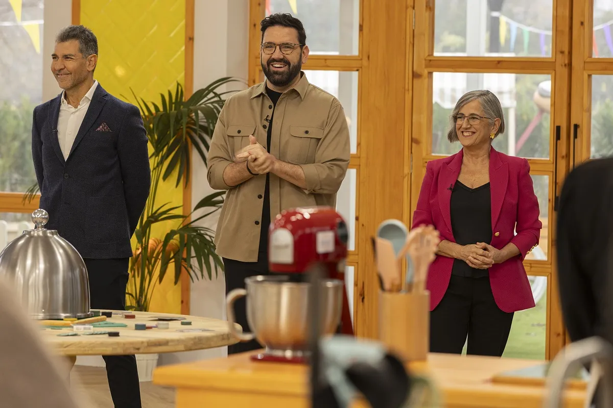 sueldos concursantes bake off