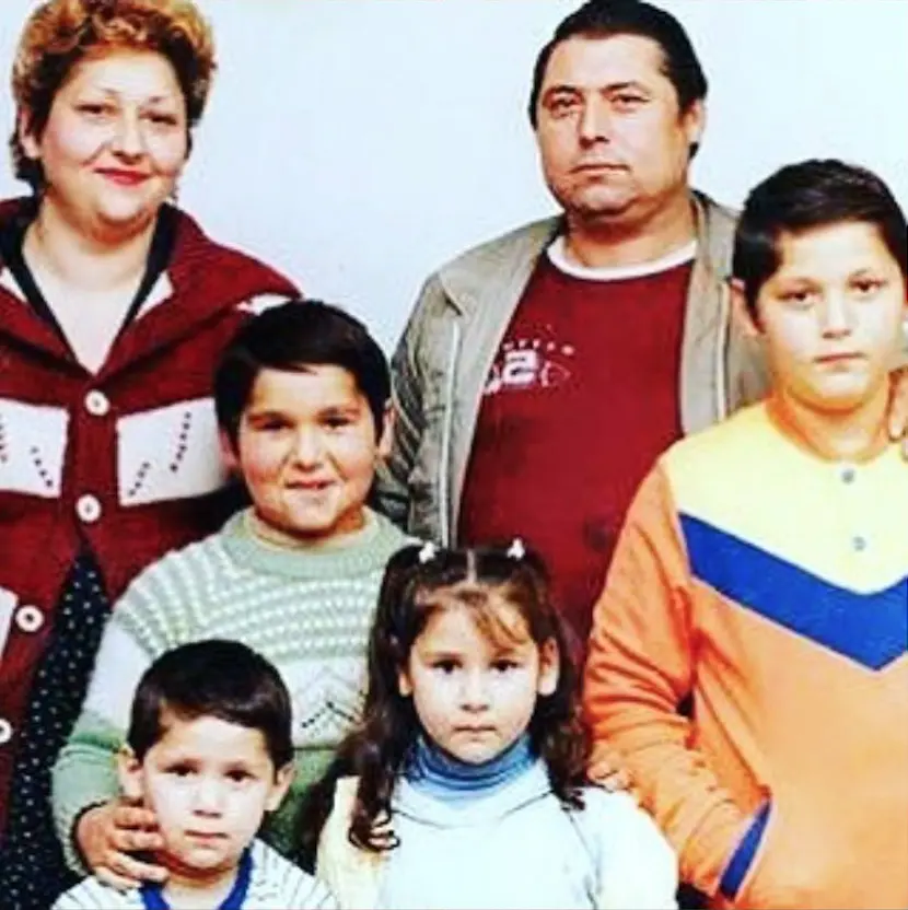 La familia de Rosa López al completo, con sus padres y sus hermanos.