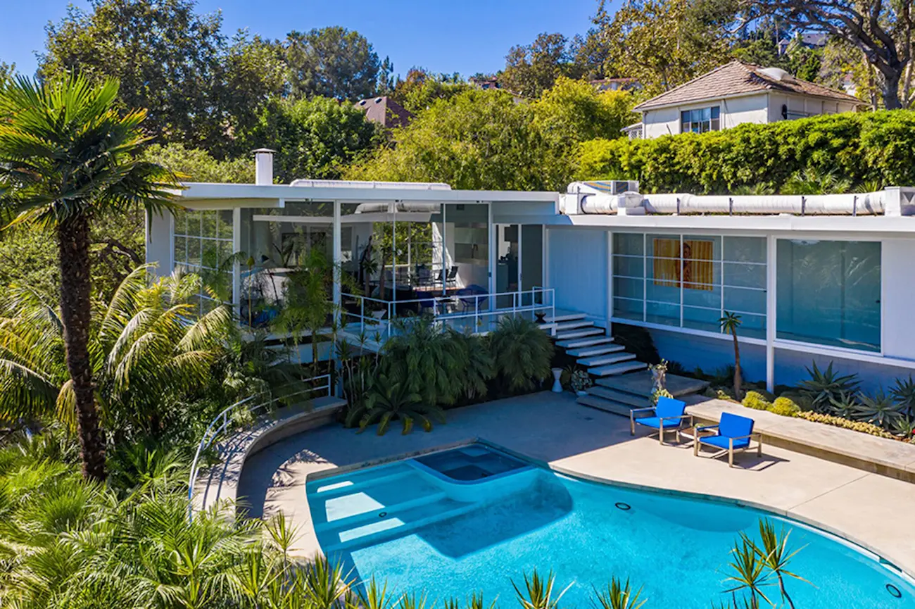4 Casa Brad Pitt Los Angeles piscina 4
