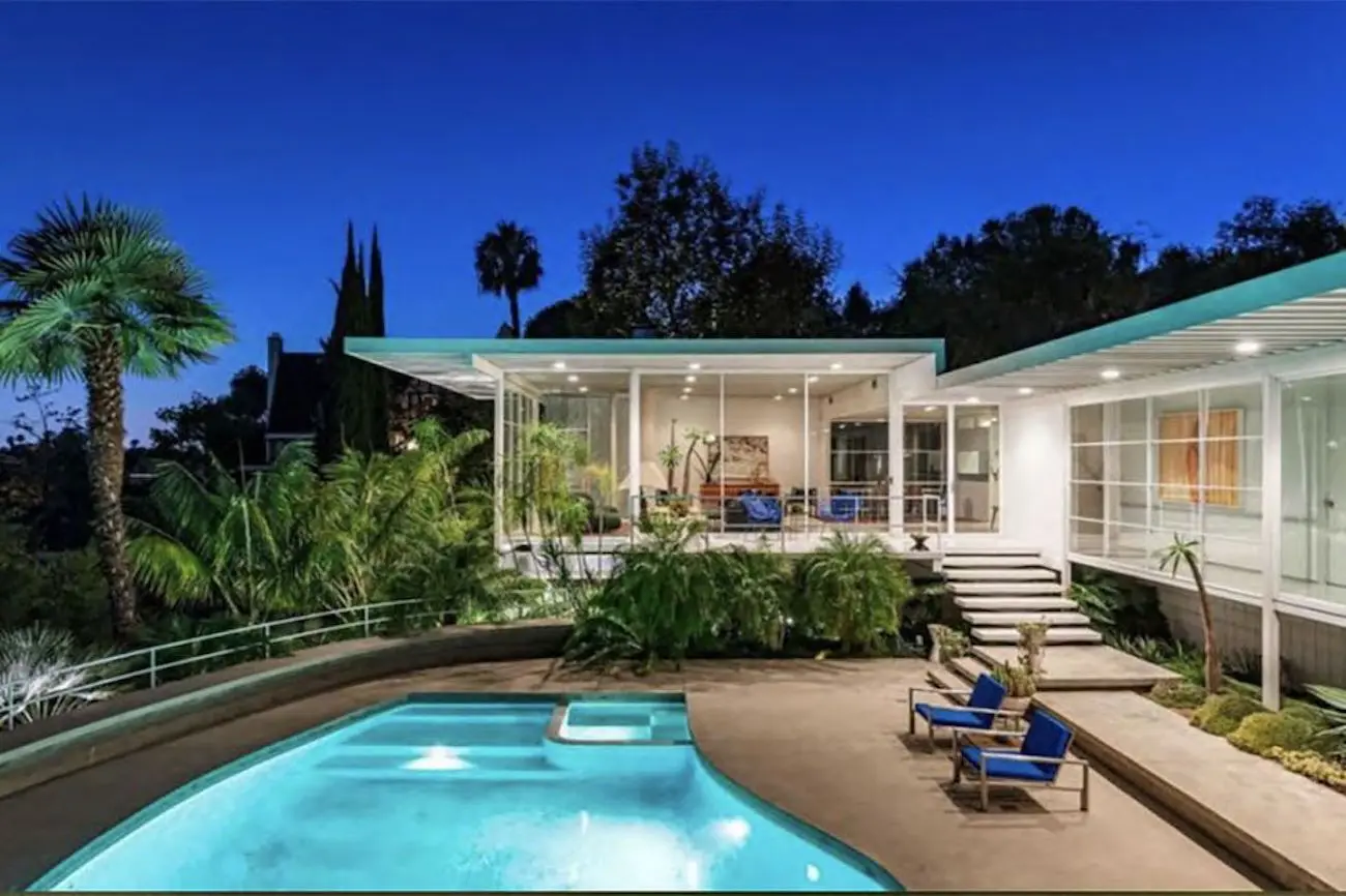 22 Casa Brad Pitt Los Angeles piscina 2