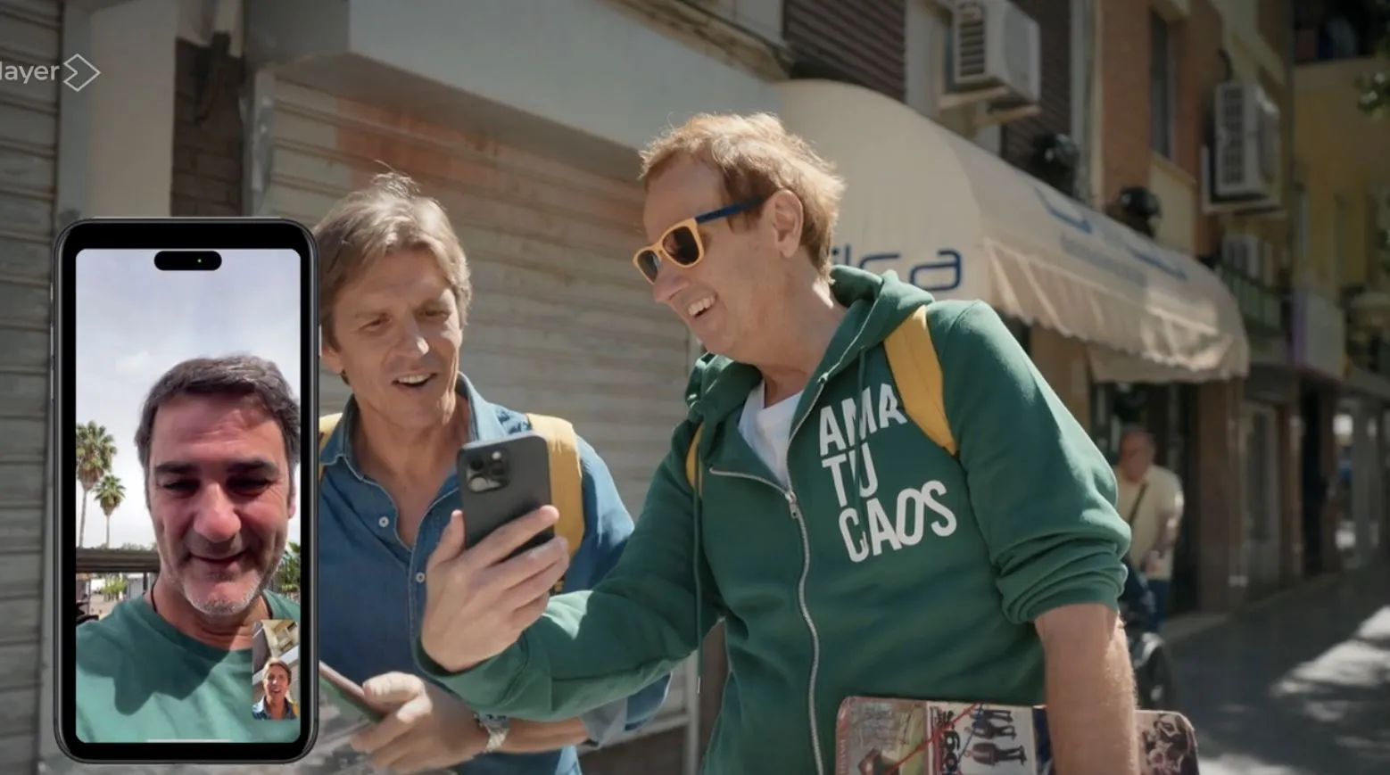 Manuel Díaz y Albert Espinosa, hablando con Jesulín en 'El camino a casa'.