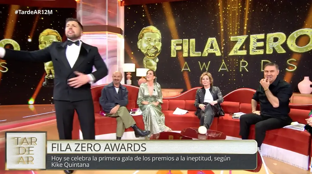 Ana Rosa y su sobrino Kike en los 'Fila zero awards'
