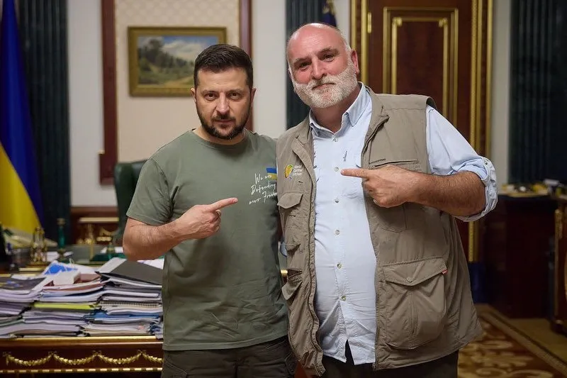 José Andrés con Volodimir Zelenski.