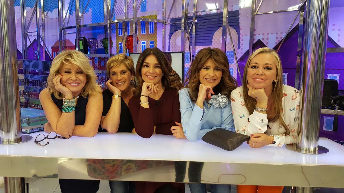 Mila Ximénez, Chelo, Raquel Bollo, Gemma López y Belén Esteban.