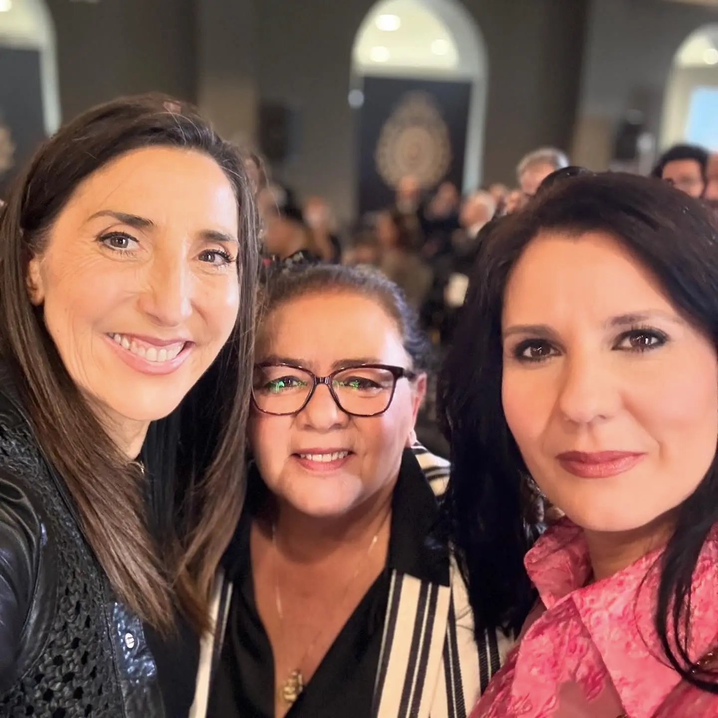 Paz Padilla con María del Monte y Diana Navarro.