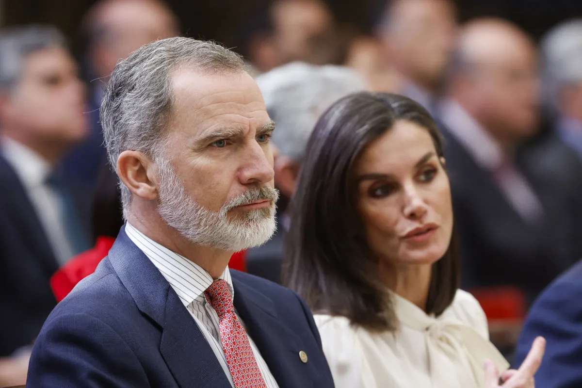 Felipe y Letizia entre el público de los Premios Nacionales del Deporte.