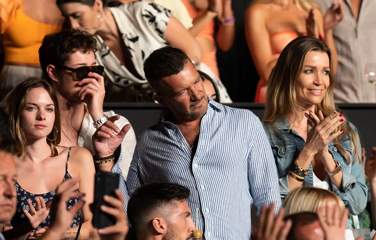 Antonio Banderas con su pareja y su hija