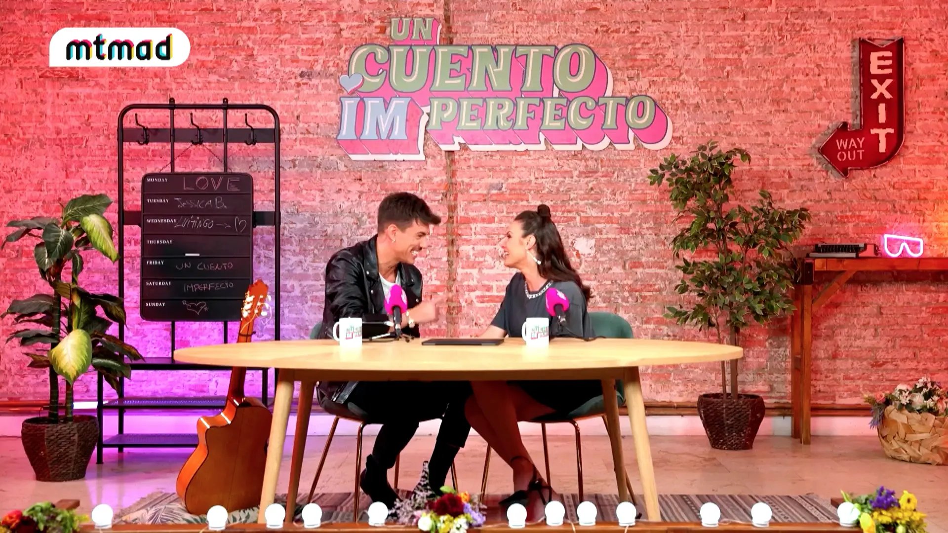 Jessica Bueno y Luitingo en su podcast.