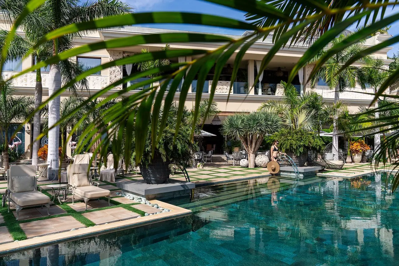 Ana Guerra y Víctor Elías en hotel lujo Canarias