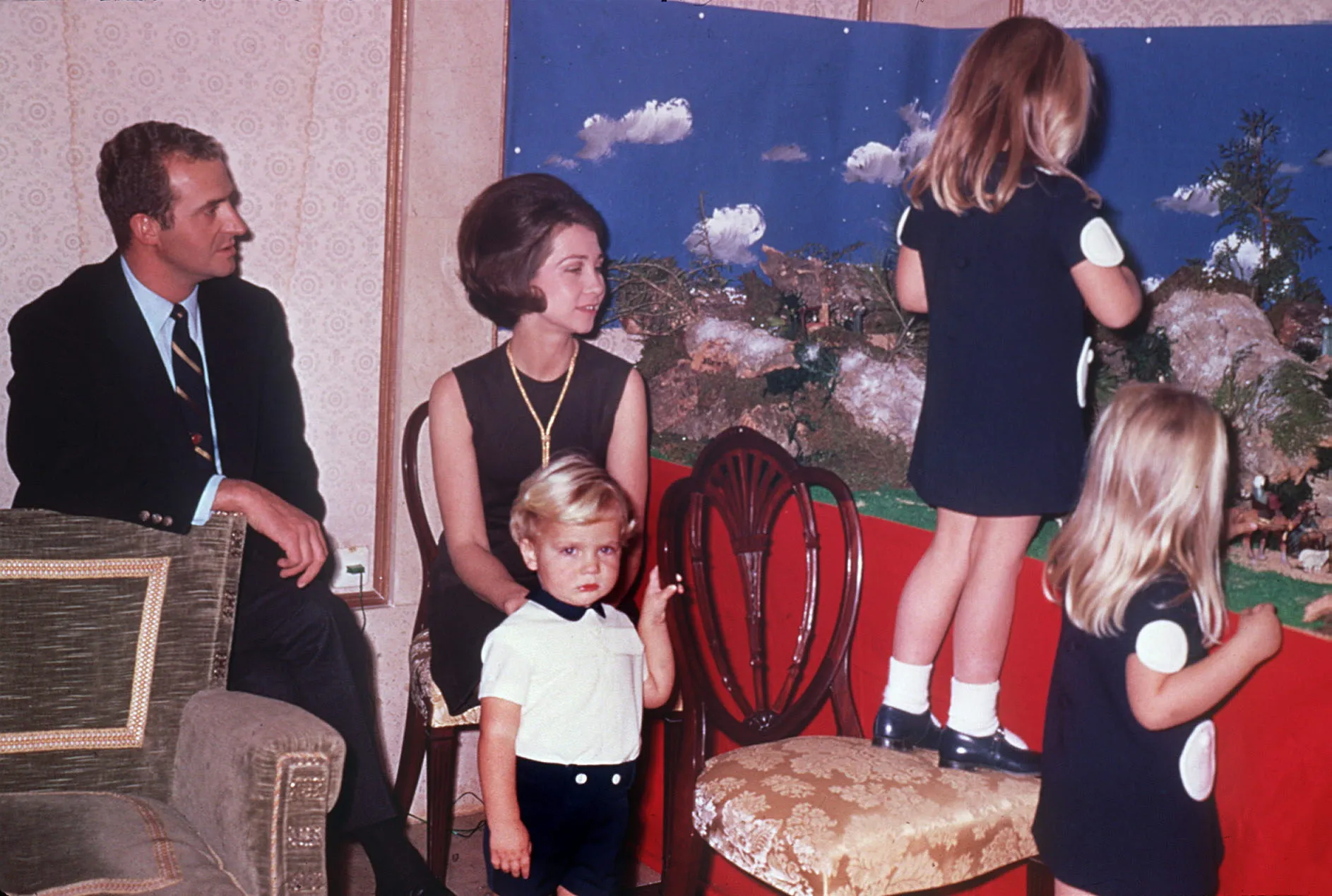 Juan Carlos y Sofía con las infantas Elena y Cristina y el hoy rey Felipe VI.