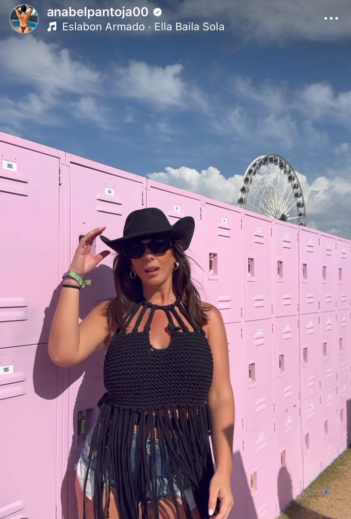 Anabel Pantoja posa en Coachella para redes sociales