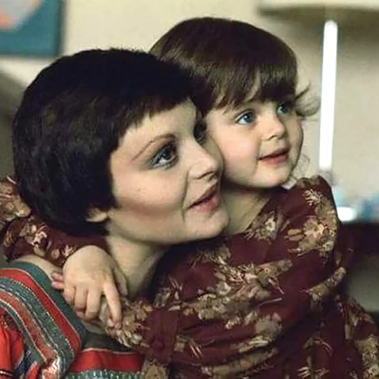 ROCIO DURCAL CON CARMEN MORALES