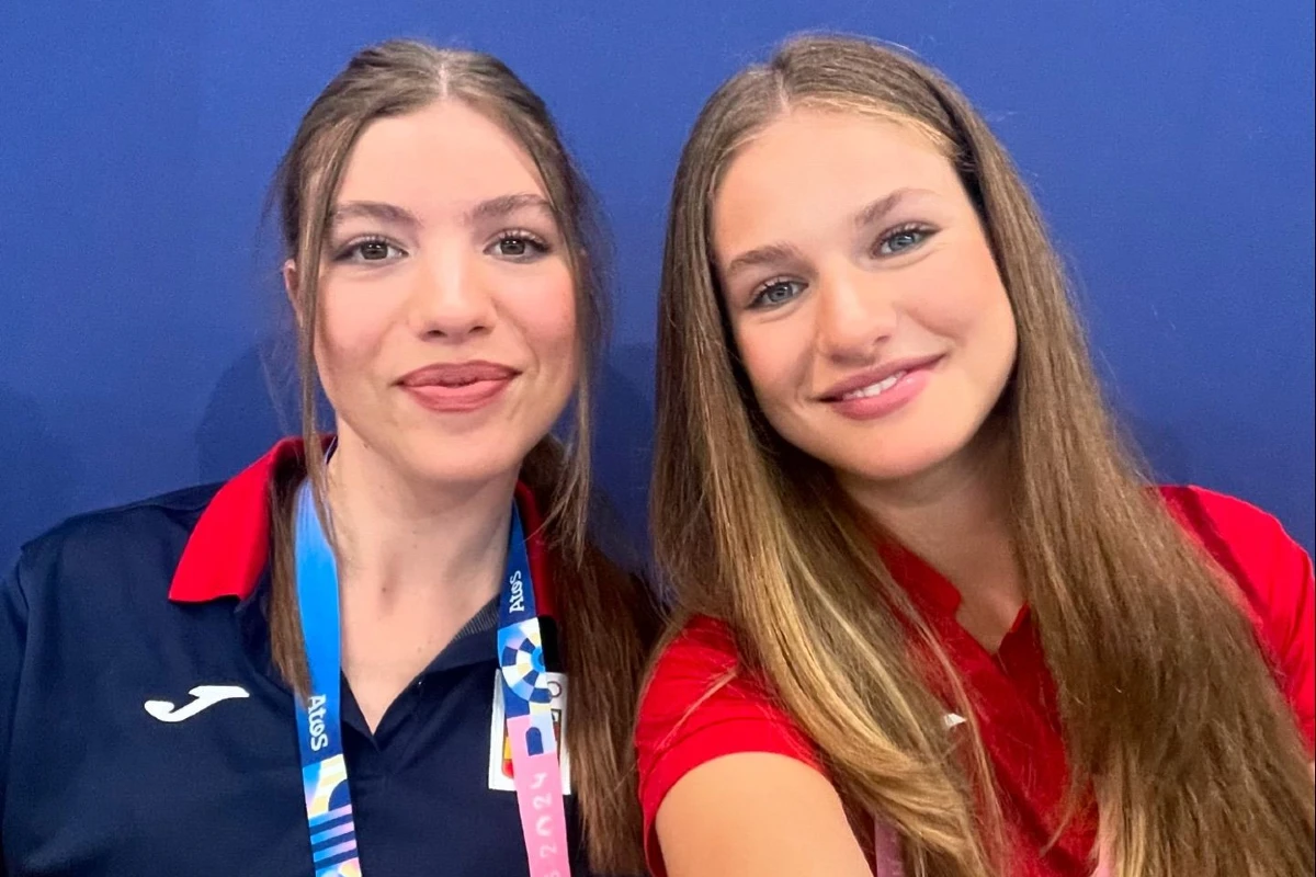 La infanta Sofía y la princesa Leonor en los Juegos Olímpicos de París.