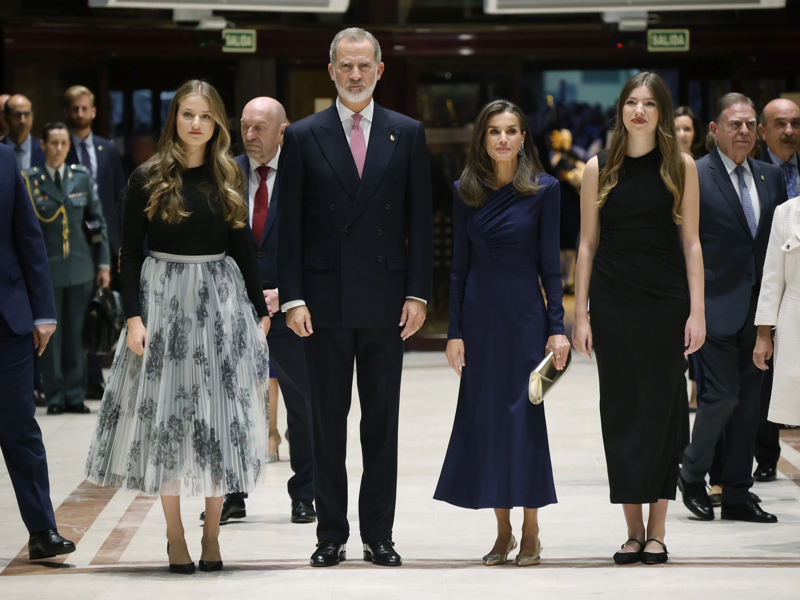 Los reyes, Felipe VI y Letizia, la princesa Leonor y la infanta Sofía, presiden el tradicional Concierto de los Premios Princesa de Asturias 2024