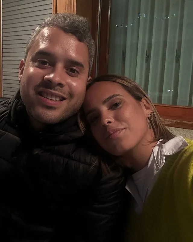 Gloria Camila Ortega en una imagen de redes con su hermano José Fernando