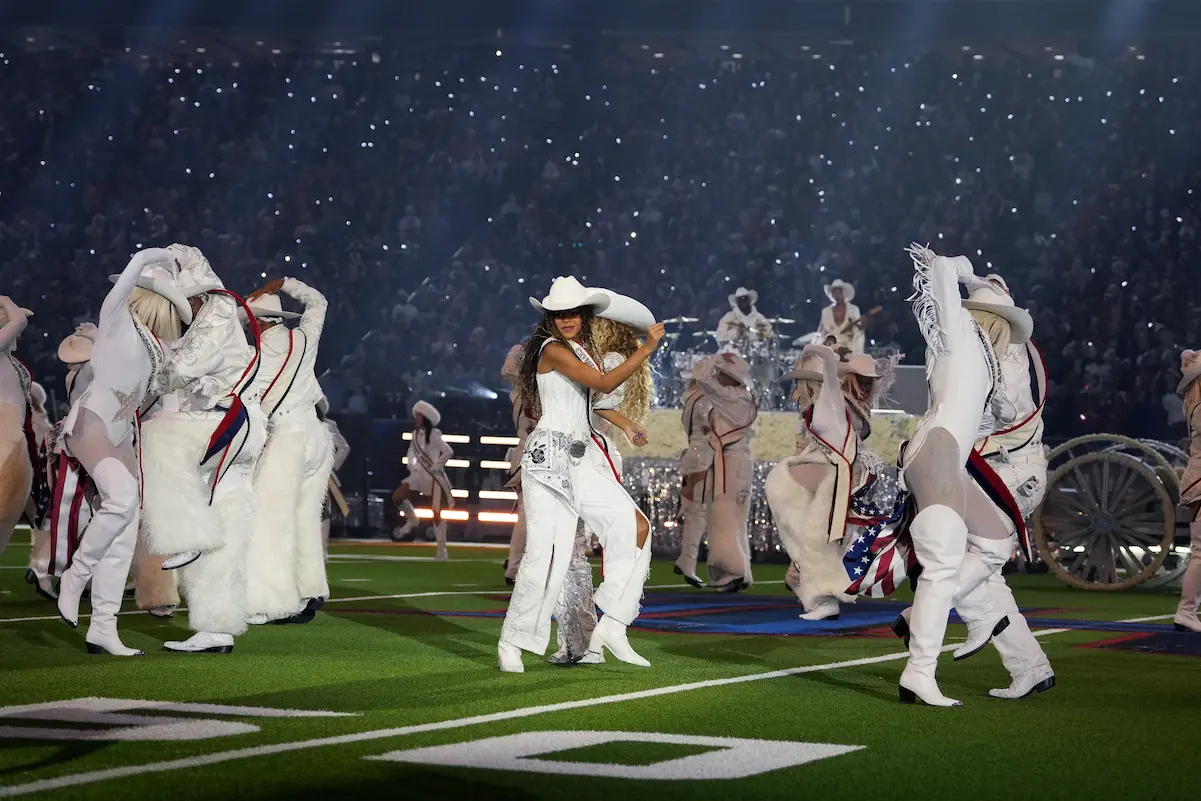 Beyoncé baila con su hija Blue Ivy en Houston