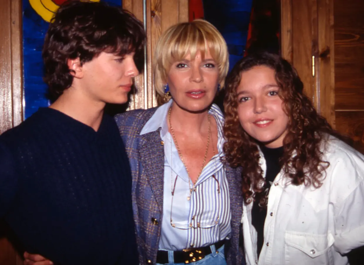 Ángel Cristo Jr, Bárbara Rey y Sofía Cristo.