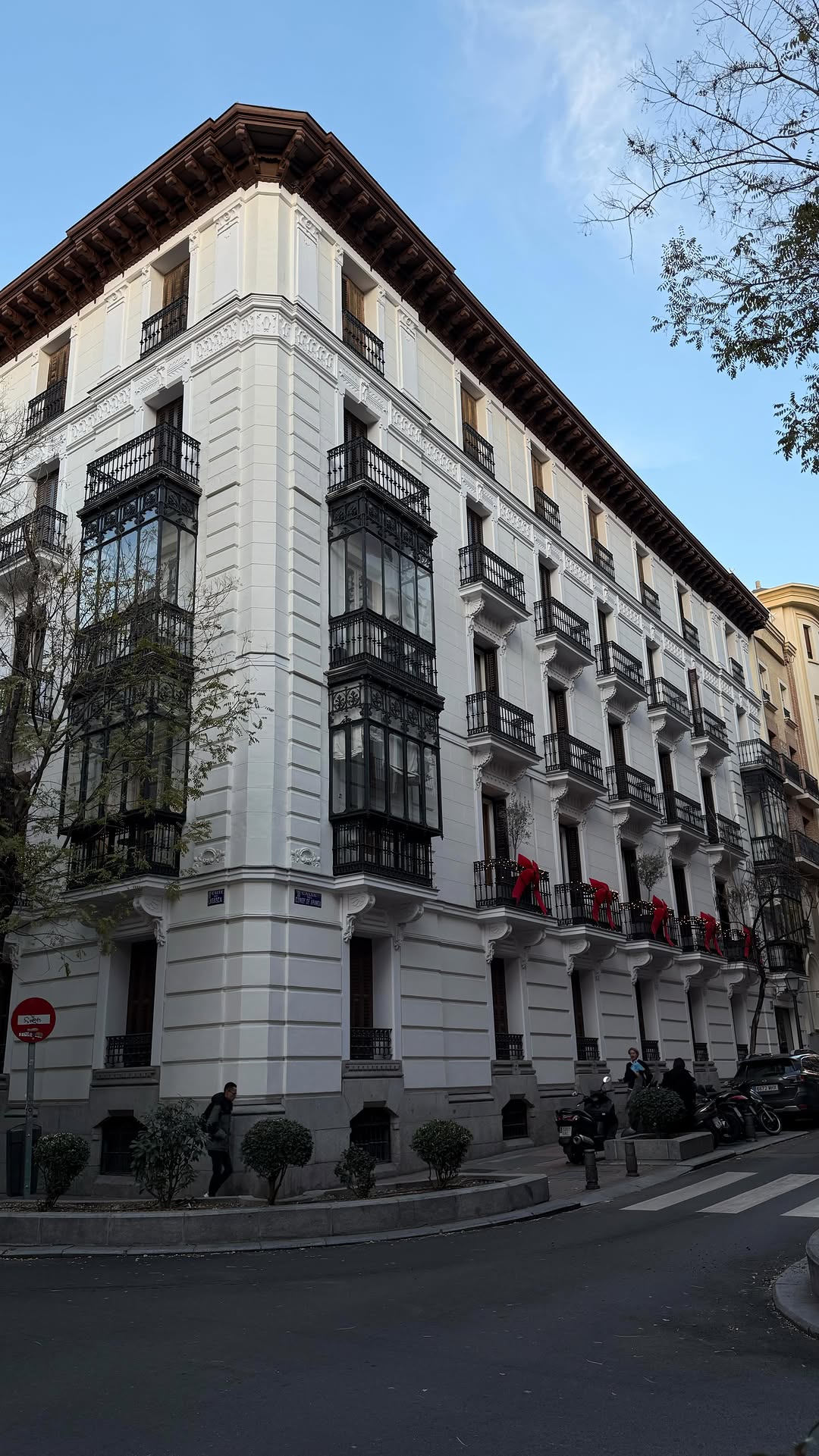 Así es el piso de Adara Molinero en Madrid.