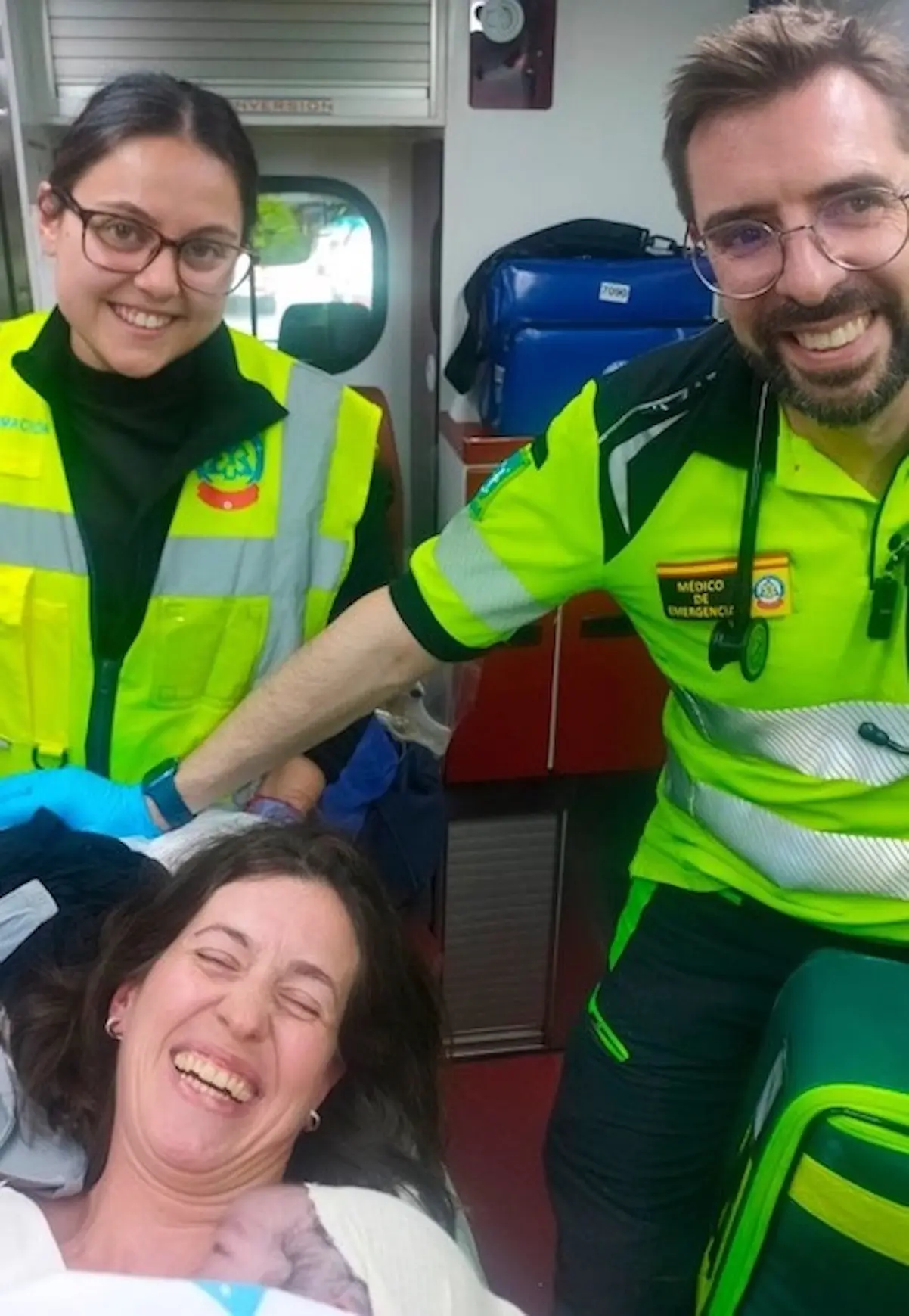 Bebé nace en autopista de Madrid