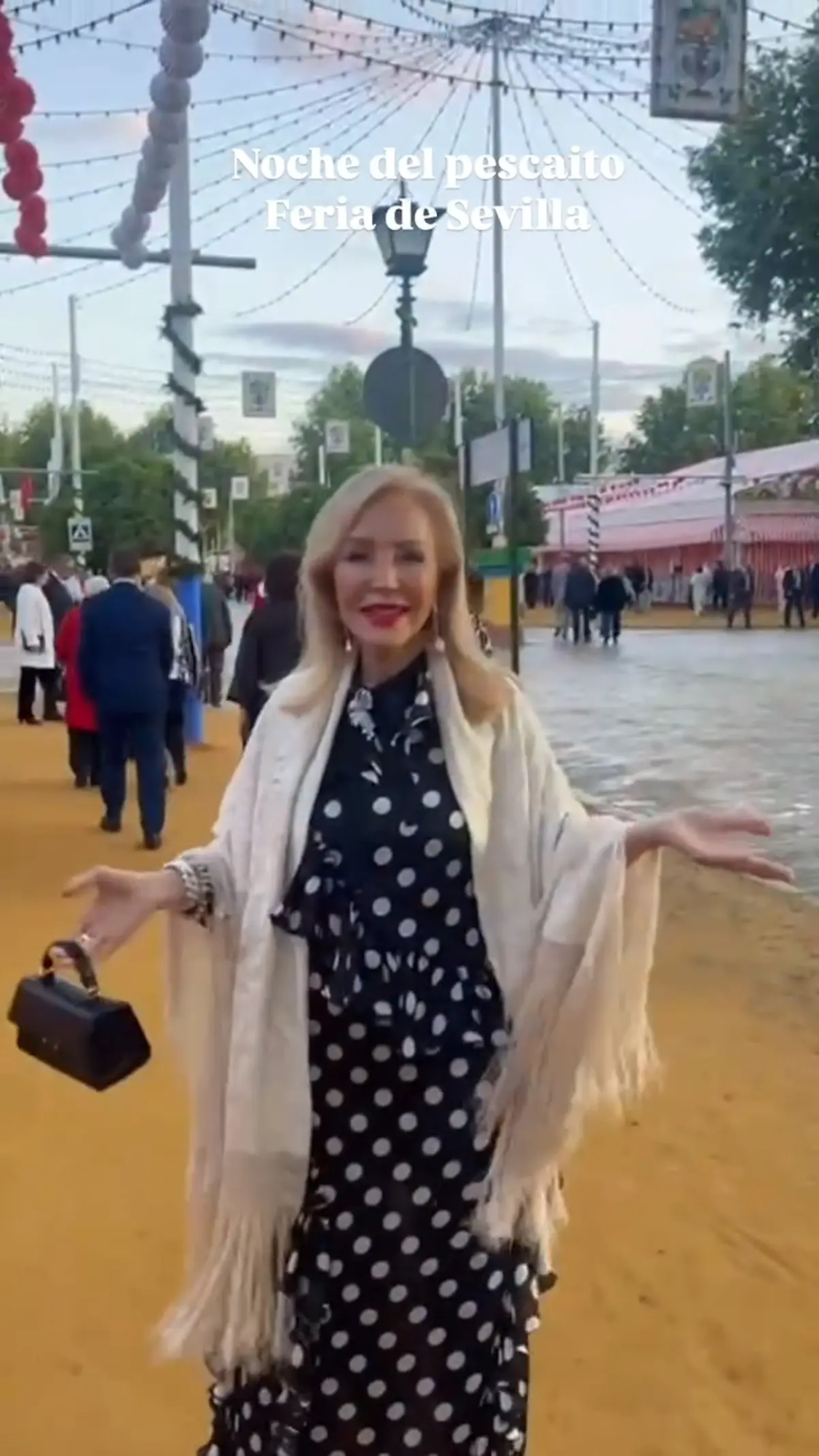 Carmen Lomana en la Feria de Abril 2025.