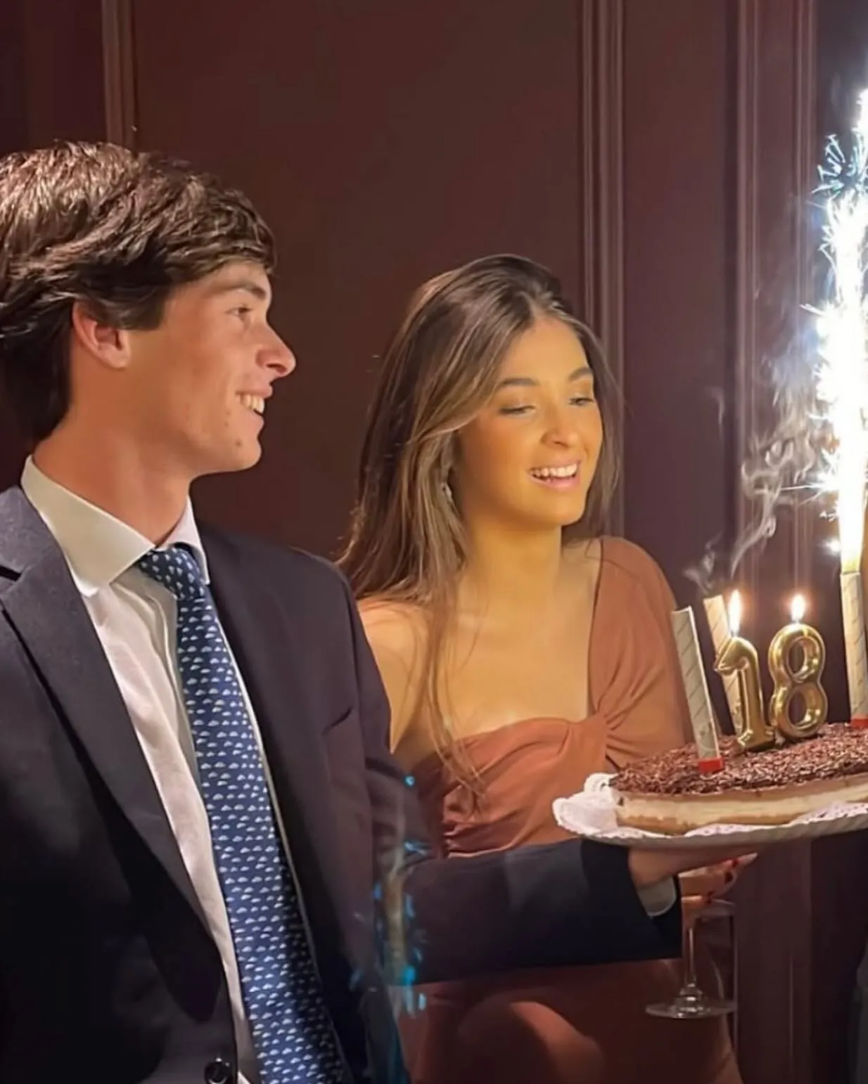 Carmela, la hija de Canales Rivera, ya tiene 18 años.