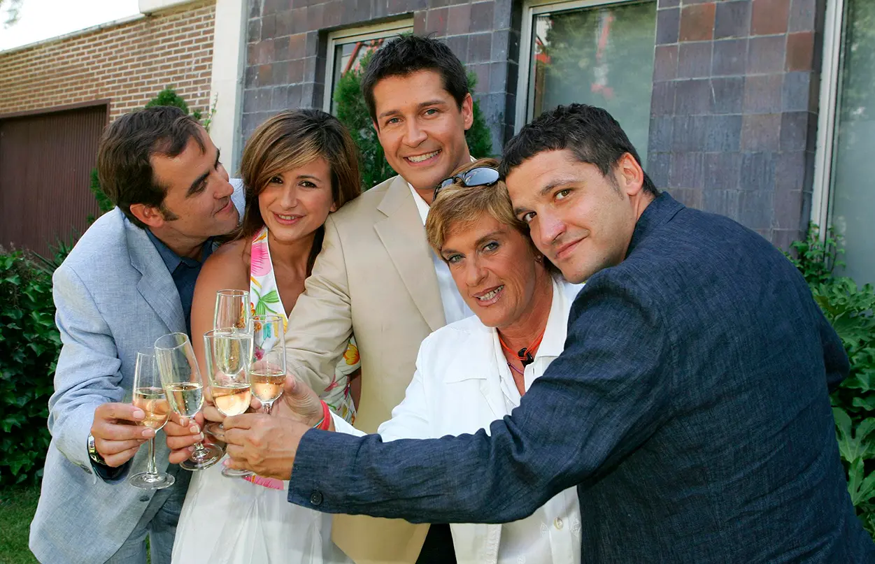 Gustavo González con Chelo García Cortés y Antonio Montero.