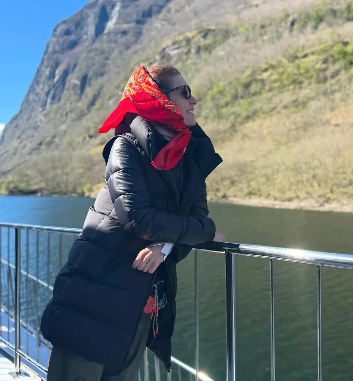 Raquel Sánchez Silva en un fiordo noruego