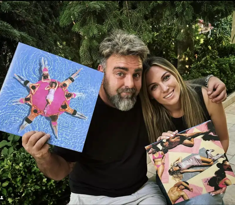 Edurne junto a su hermano, David