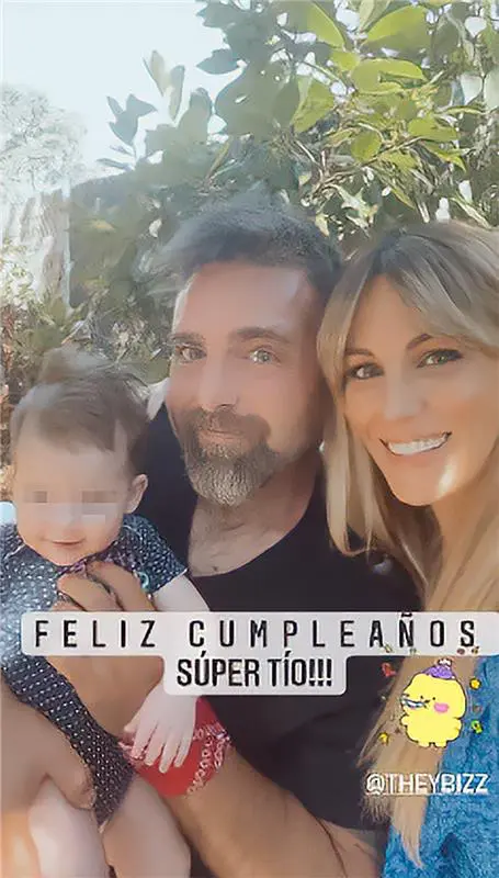 Edurne junto a su hermano, David