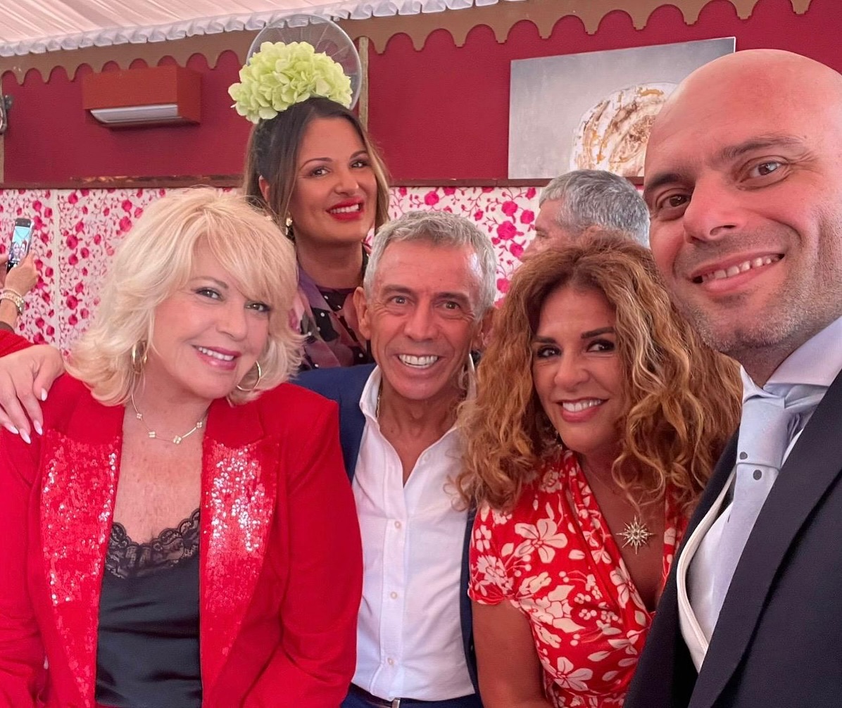 Bárbara Rey junto al 'Turronero' en la Feria de Abril.