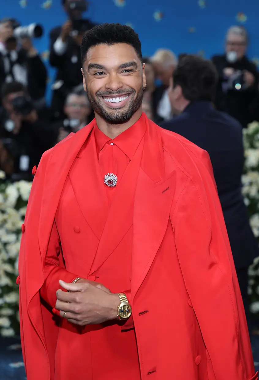 Regé-Jean Page en Gala MET 2025