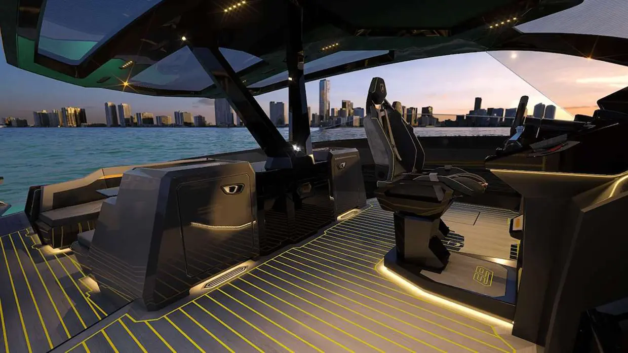 Yate hundido lamborghini influencers