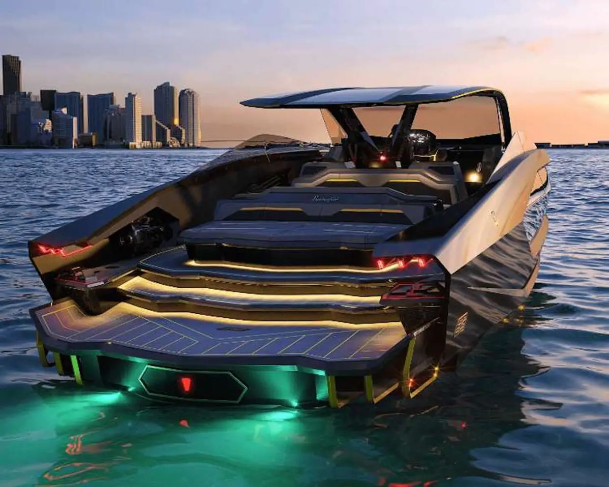 Yate hundido lamborghini influencers