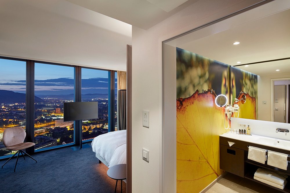 Así es el hotel de lujo donde descansa Melody para Eurovisión 2025: 1.600 euros la noche y con impresionantes vistas