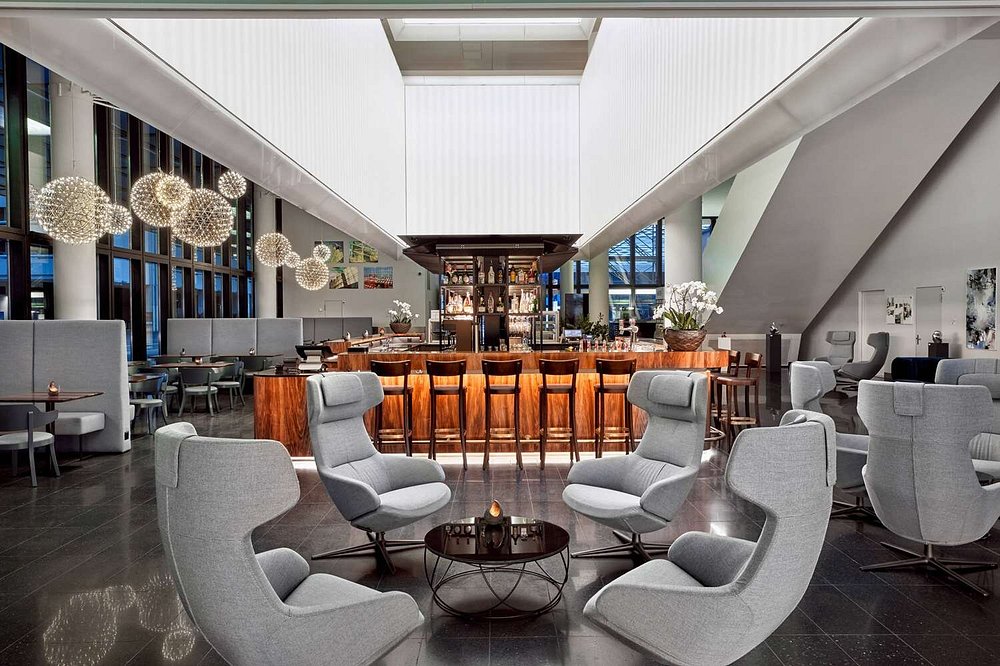 Así es el hotel de lujo donde descansa Melody para Eurovisión 2025: 1.600 euros la noche y con impresionantes vistas