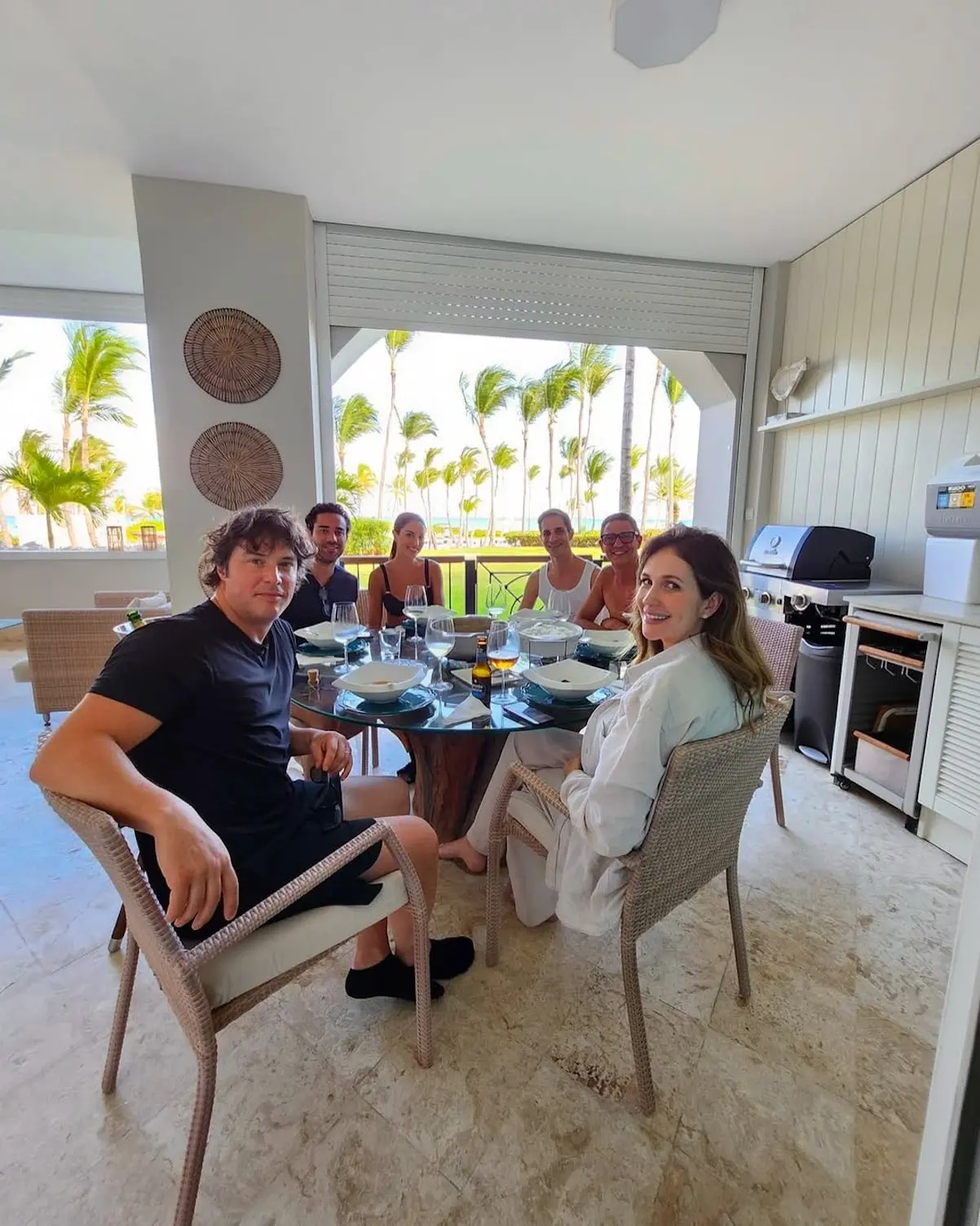 Jordi Cruz y Rebecca Lima en República Dominicana