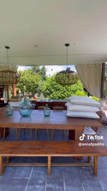Paz Padilla: así es el increíble jardín con piscina de su casa