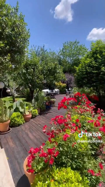 Paz Padilla: así es el increíble jardín con piscina de su casa